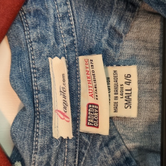 Denim shirt with skull sleeves - Picture 3 of 3